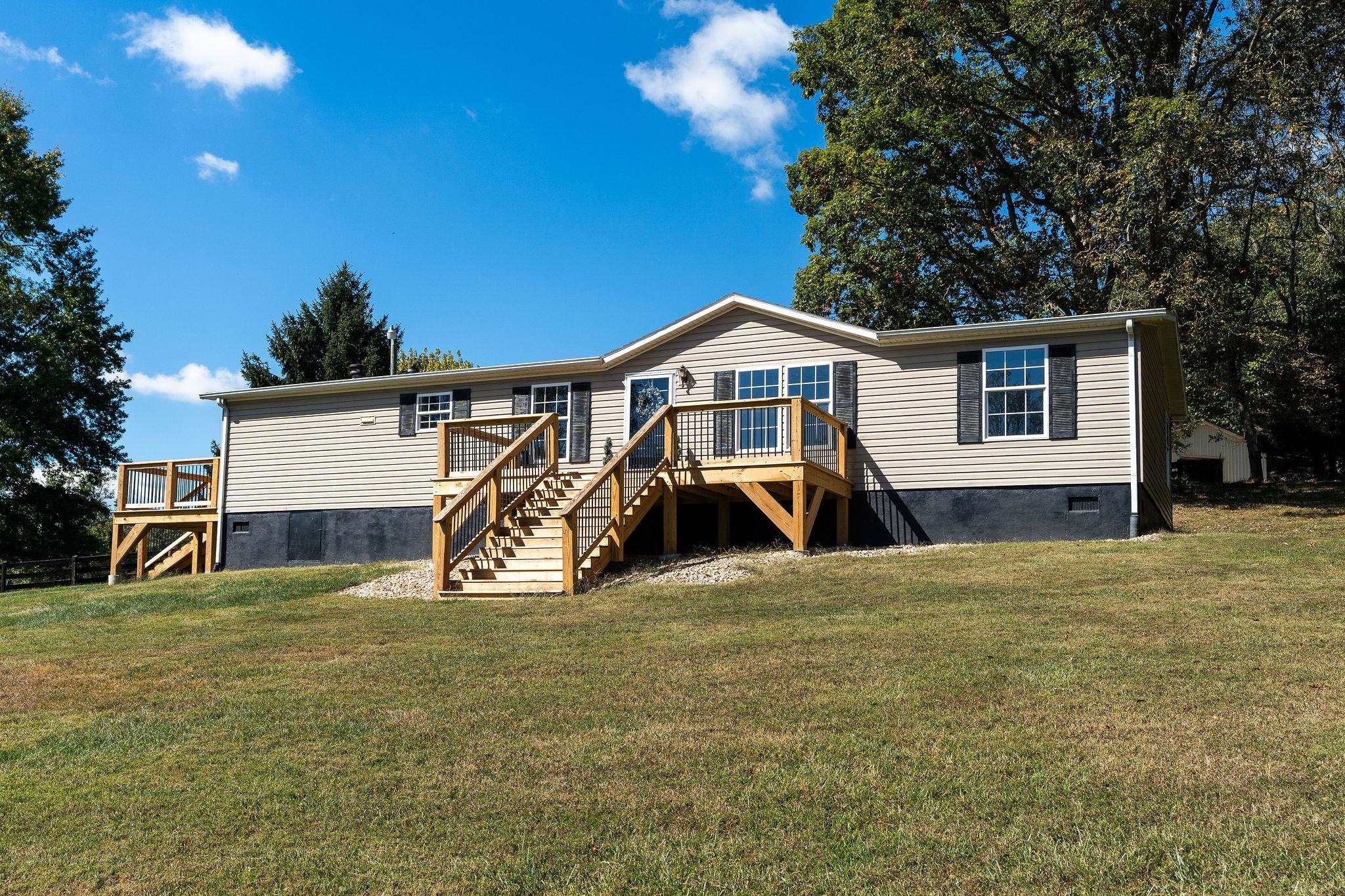 713 NEWPORT RD, STEELES TAVERN, Virginia 24476, 3 Bedrooms Bedrooms, ,2 BathroomsBathrooms,Residential,713 NEWPORT RD,669804 MLS # 669804