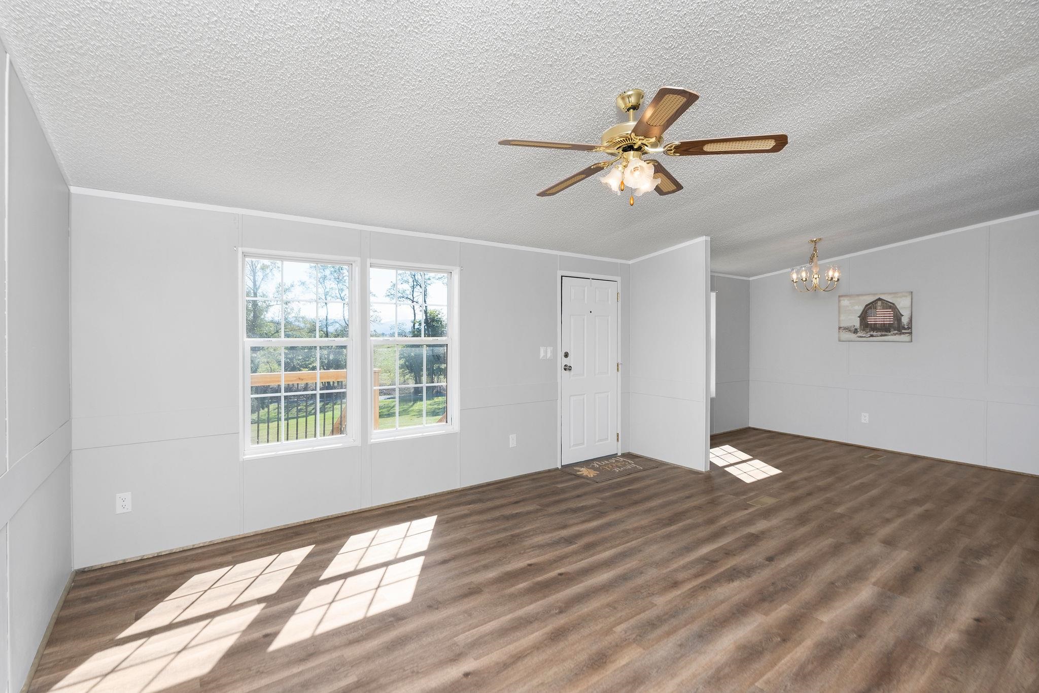 713 NEWPORT RD, STEELES TAVERN, Virginia 24476, 3 Bedrooms Bedrooms, ,2 BathroomsBathrooms,Residential,713 NEWPORT RD,669804 MLS # 669804