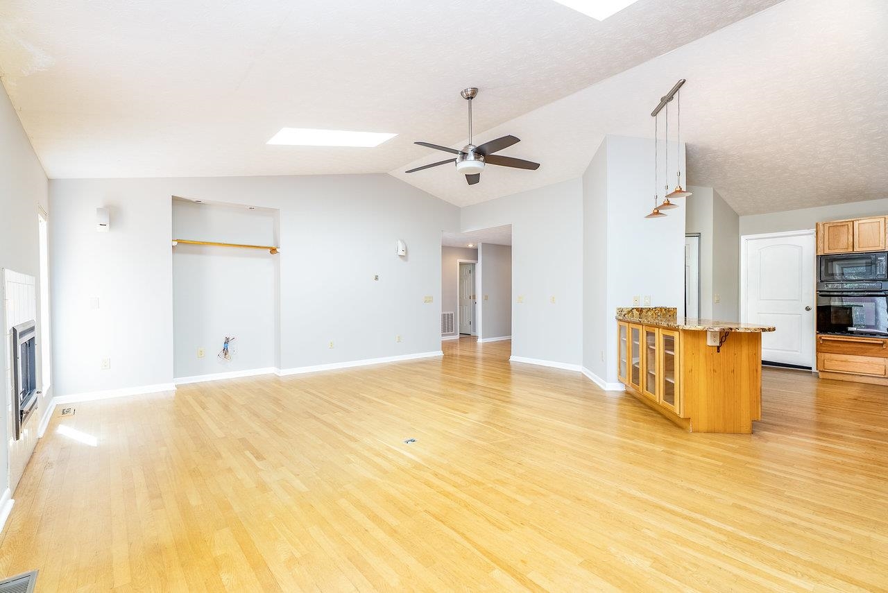 304 TURKEY DR, MCGAHEYSVILLE, Virginia 22840, 3 Bedrooms Bedrooms, ,2 BathroomsBathrooms,Residential,304 TURKEY DR,669805 MLS # 669805
