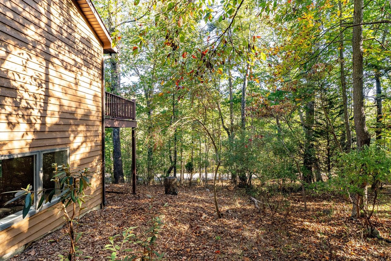 304 TURKEY DR, MCGAHEYSVILLE, Virginia 22840, 3 Bedrooms Bedrooms, ,2 BathroomsBathrooms,Residential,304 TURKEY DR,669805 MLS # 669805