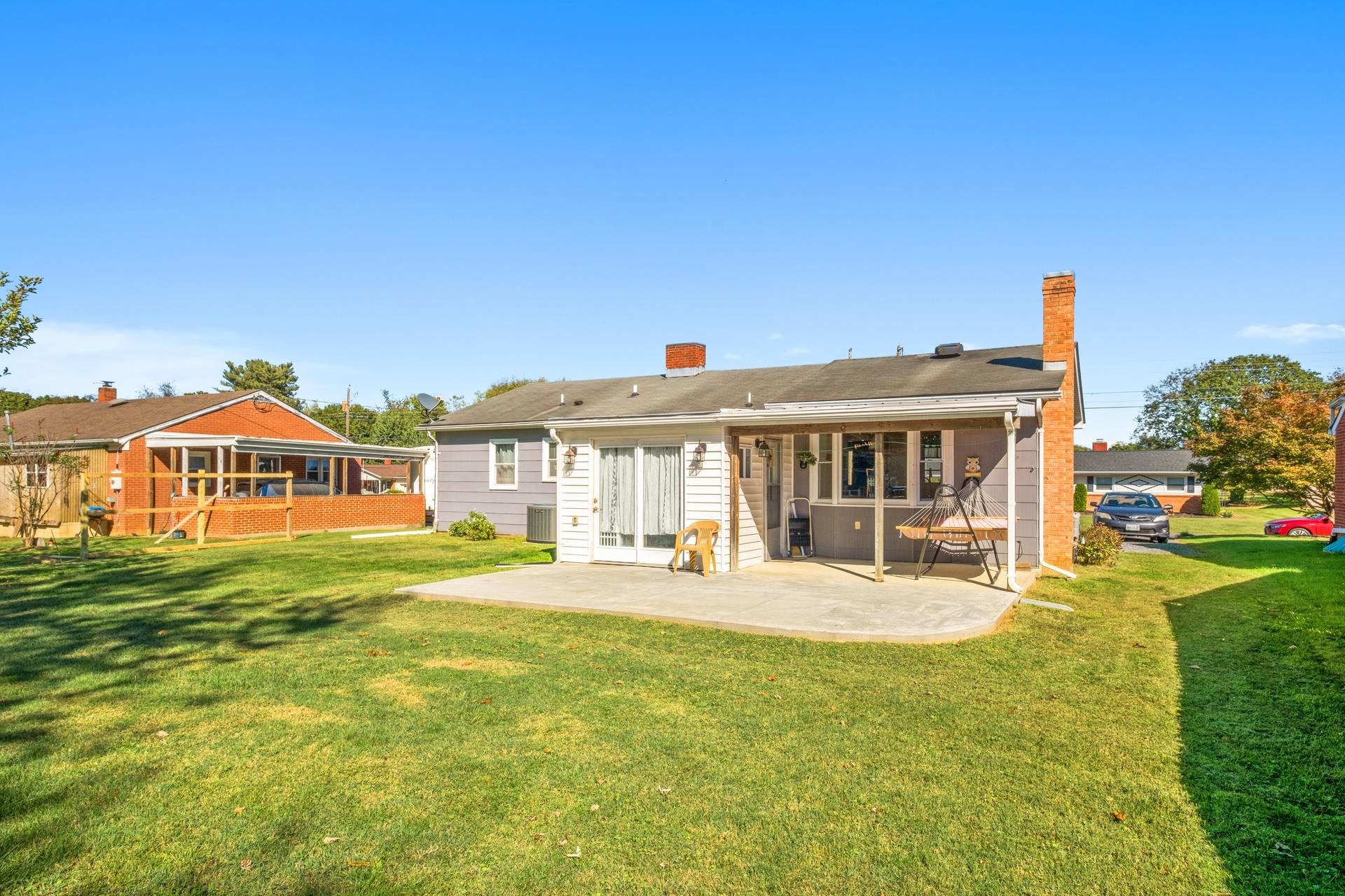 244 VIRGINIA AVE, TIMBERVILLE, Virginia 22853, 3 Bedrooms Bedrooms, ,1 BathroomBathrooms,Residential,244 VIRGINIA AVE,669811 MLS # 669811
