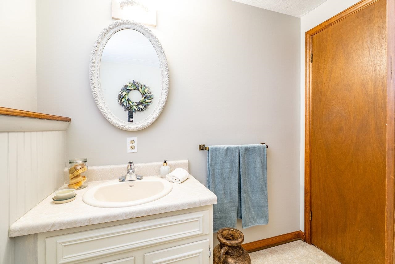 96 COLD SPRING RD, STUARTS DRAFT, Virginia 24477, 3 Bedrooms Bedrooms, ,3 BathroomsBathrooms,Residential,96 COLD SPRING RD,669812 MLS # 669812