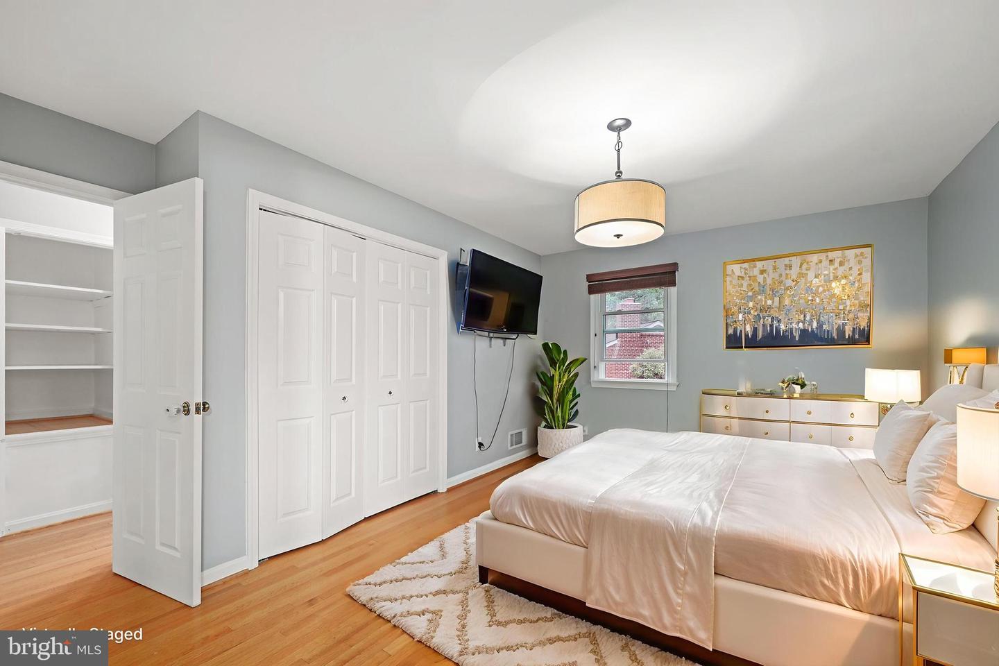 5206 NINIAN AVE, ALEXANDRIA, Virginia 22310, 4 Bedrooms Bedrooms, ,3 BathroomsBathrooms,Residential,For sale,5206 NINIAN AVE,VAFX2264954 MLS # VAFX2264954