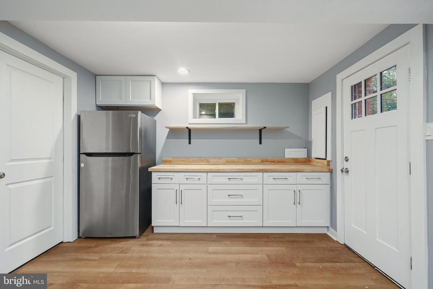 5206 NINIAN AVE, ALEXANDRIA, Virginia 22310, 4 Bedrooms Bedrooms, ,3 BathroomsBathrooms,Residential,For sale,5206 NINIAN AVE,VAFX2264954 MLS # VAFX2264954