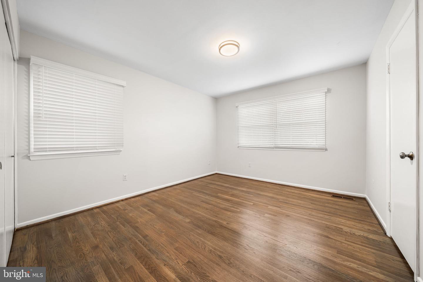 6433 RIVES CT, SPRINGFIELD, Virginia 22150, 5 Bedrooms Bedrooms, ,2 BathroomsBathrooms,Residential,For sale,6433 RIVES CT,VAFX2266270 MLS # VAFX2266270