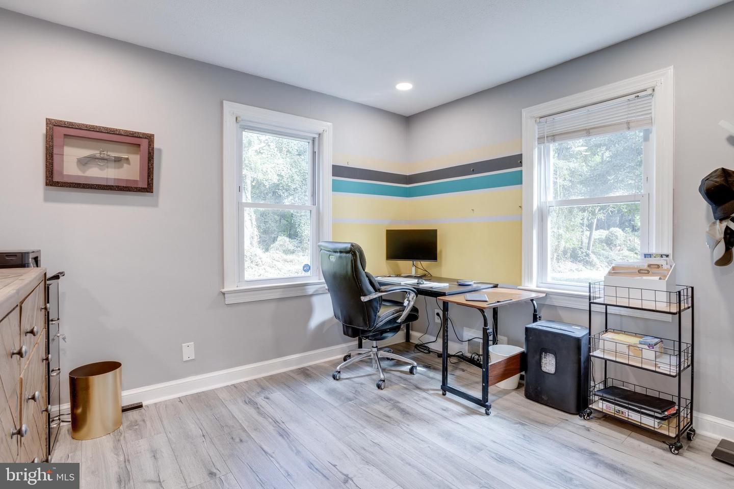 2531 OGDEN ST, FALLS CHURCH, Virginia 22043, 2 Bedrooms Bedrooms, ,3 BathroomsBathrooms,Residential,For sale,2531 OGDEN ST,VAFX2268060 MLS # VAFX2268060