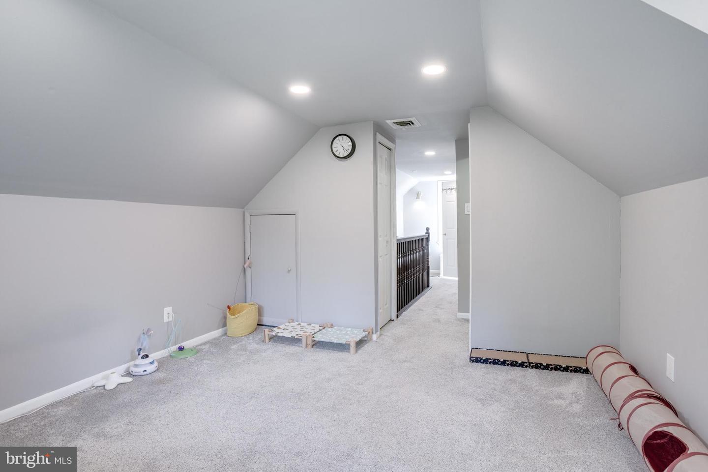 2531 OGDEN ST, FALLS CHURCH, Virginia 22043, 2 Bedrooms Bedrooms, ,3 BathroomsBathrooms,Residential,For sale,2531 OGDEN ST,VAFX2268060 MLS # VAFX2268060