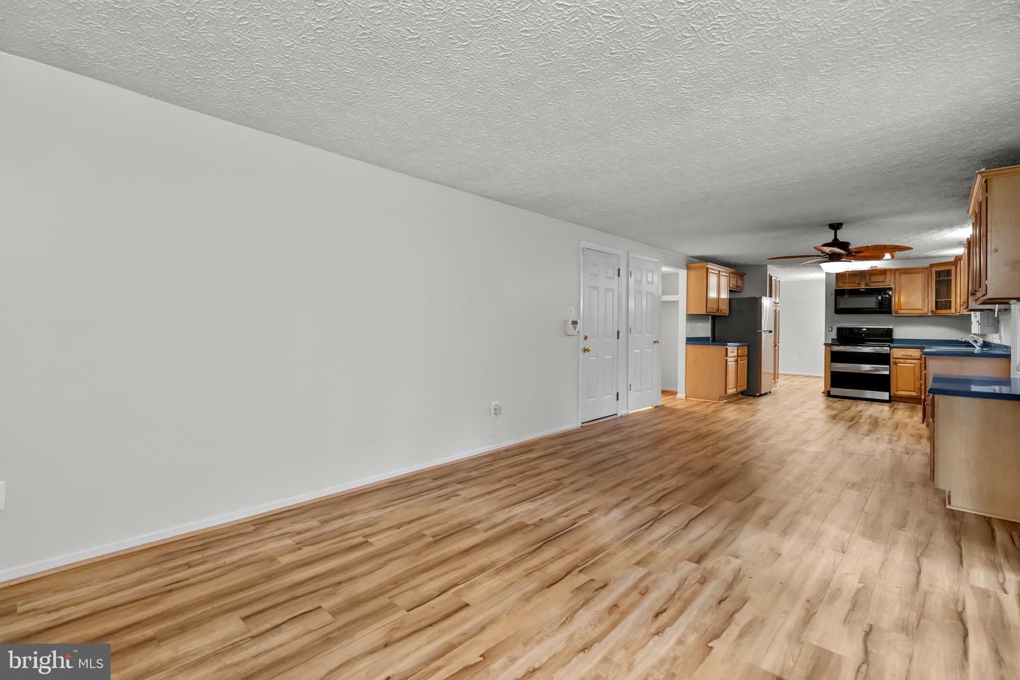 7757 TARA HEIGHTS PL, SPRINGFIELD, Virginia 22153, 3 Bedrooms Bedrooms, ,2 BathroomsBathrooms,Residential,For sale,7757 TARA HEIGHTS PL,VAFX2269072 MLS # VAFX2269072