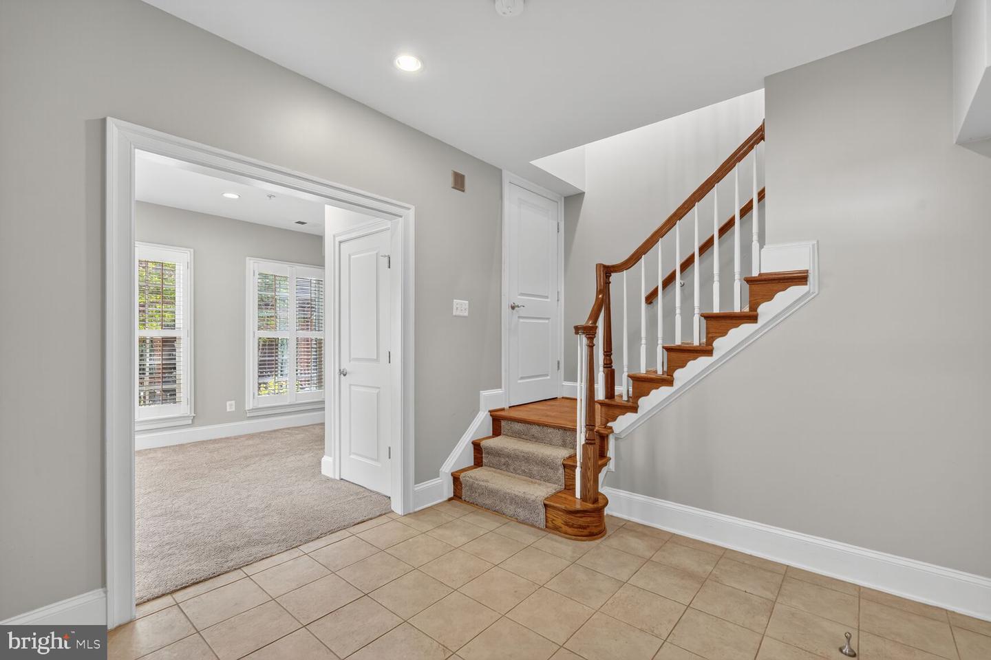 1808 POTOMAC GREENS DR, ALEXANDRIA, Virginia 22314, 3 Bedrooms Bedrooms, ,3 BathroomsBathrooms,Residential,For sale,1808 POTOMAC GREENS DR,VAAX2050422 MLS # VAAX2050422