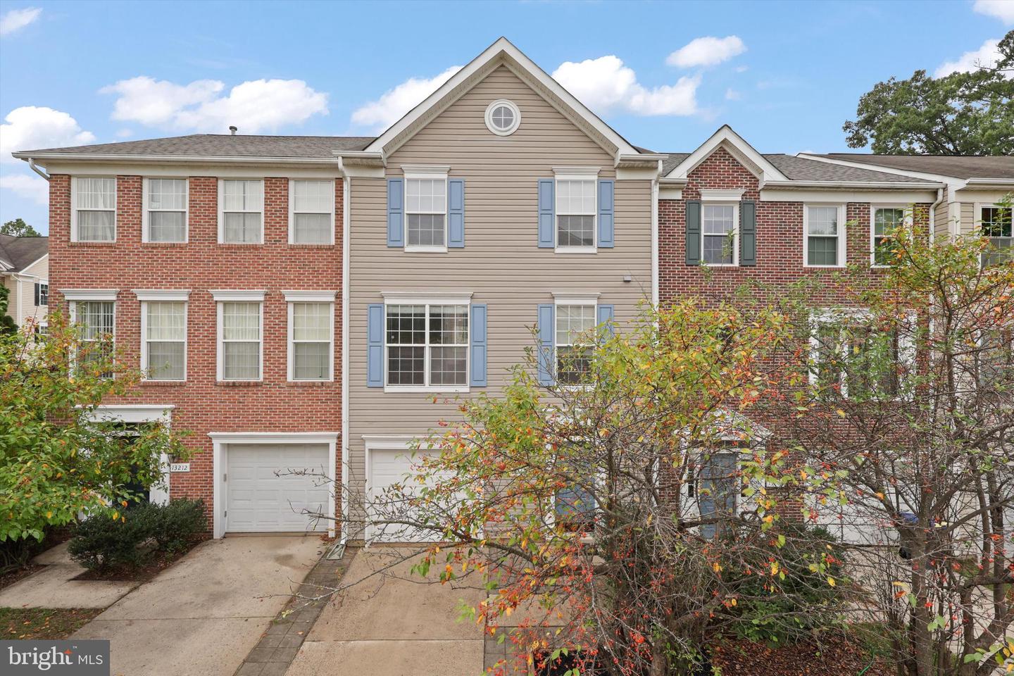 13210 FOX RIPPLE LN LN, HERNDON, Virginia 20171, 3 Bedrooms Bedrooms, ,3 BathroomsBathrooms,Residential,For sale,13210 FOX RIPPLE LN LN,VAFX2270788 MLS # VAFX2270788