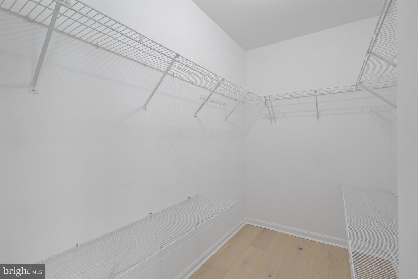13210 FOX RIPPLE LN LN, HERNDON, Virginia 20171, 3 Bedrooms Bedrooms, ,3 BathroomsBathrooms,Residential,For sale,13210 FOX RIPPLE LN LN,VAFX2270788 MLS # VAFX2270788