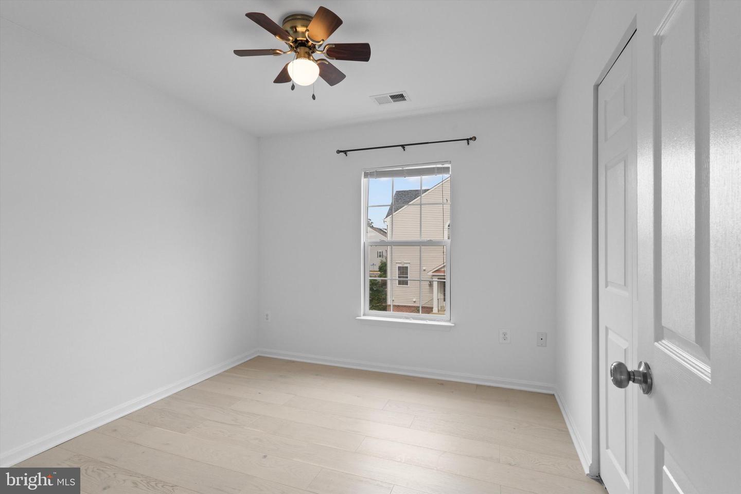 13210 FOX RIPPLE LN LN, HERNDON, Virginia 20171, 3 Bedrooms Bedrooms, ,3 BathroomsBathrooms,Residential,For sale,13210 FOX RIPPLE LN LN,VAFX2270788 MLS # VAFX2270788