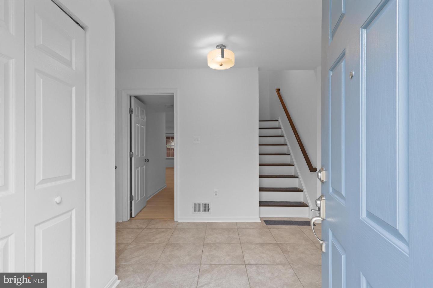 13210 FOX RIPPLE LN LN, HERNDON, Virginia 20171, 3 Bedrooms Bedrooms, ,3 BathroomsBathrooms,Residential,For sale,13210 FOX RIPPLE LN LN,VAFX2270788 MLS # VAFX2270788