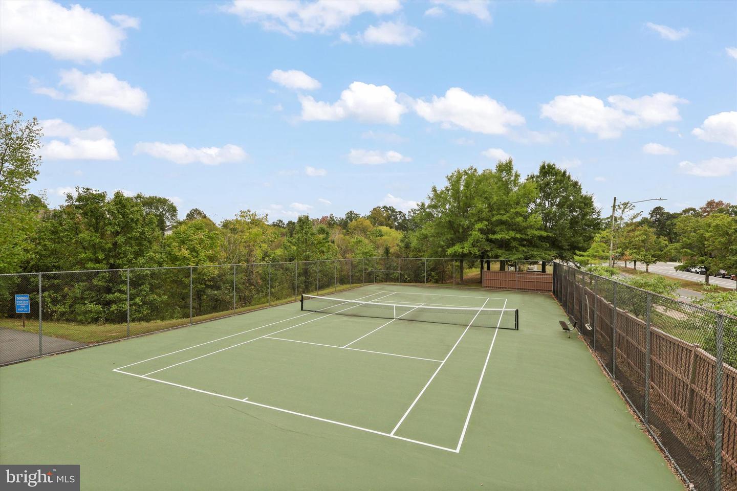 13210 FOX RIPPLE LN LN, HERNDON, Virginia 20171, 3 Bedrooms Bedrooms, ,3 BathroomsBathrooms,Residential,For sale,13210 FOX RIPPLE LN LN,VAFX2270788 MLS # VAFX2270788