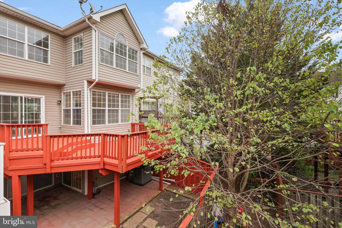 13210 FOX RIPPLE LN LN, HERNDON, Virginia 20171, 3 Bedrooms Bedrooms, ,3 BathroomsBathrooms,Residential,For sale,13210 FOX RIPPLE LN LN,VAFX2270788 MLS # VAFX2270788