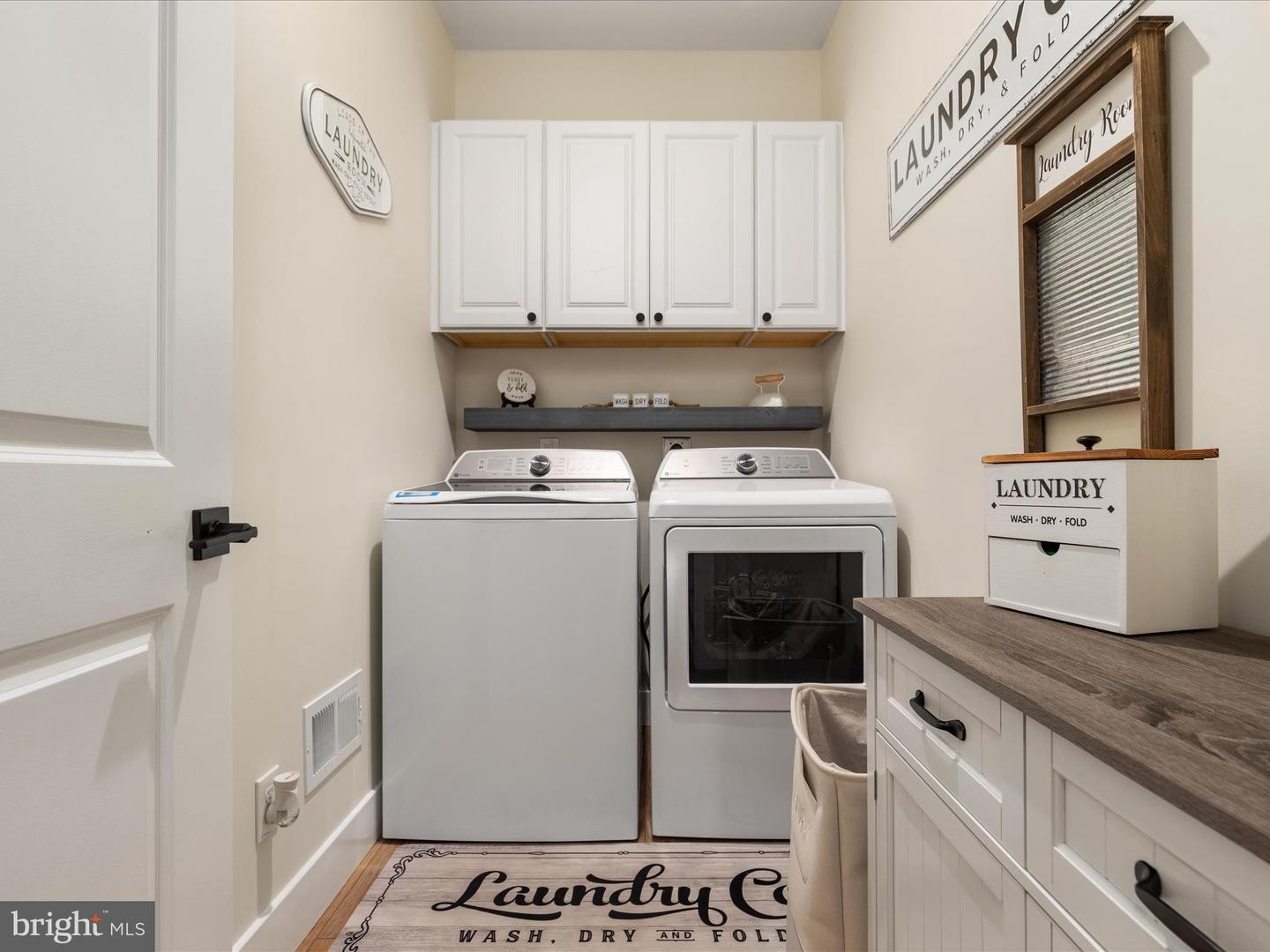 306 DOGWOOD, CROSS JUNCTION, Virginia 22625, 5 Bedrooms Bedrooms, ,3 BathroomsBathrooms,Residential,For sale,306 DOGWOOD,VAFV2037196 MLS # VAFV2037196