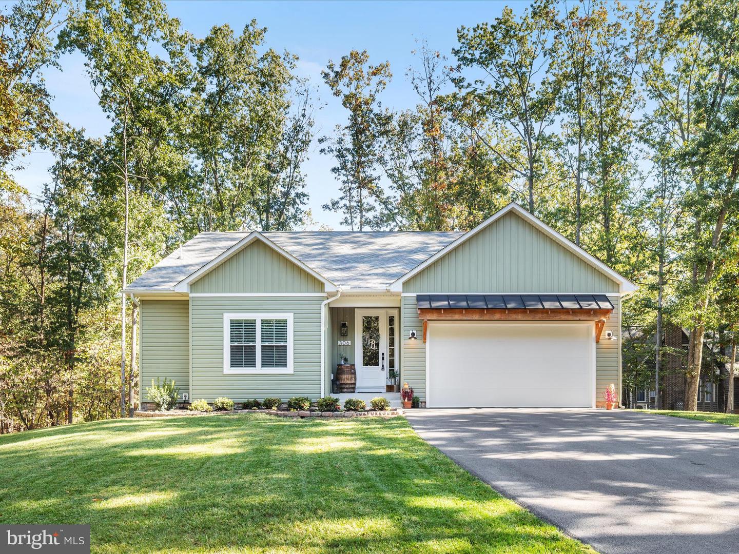306 DOGWOOD, CROSS JUNCTION, Virginia 22625, 5 Bedrooms Bedrooms, ,3 BathroomsBathrooms,Residential,For sale,306 DOGWOOD,VAFV2037196 MLS # VAFV2037196