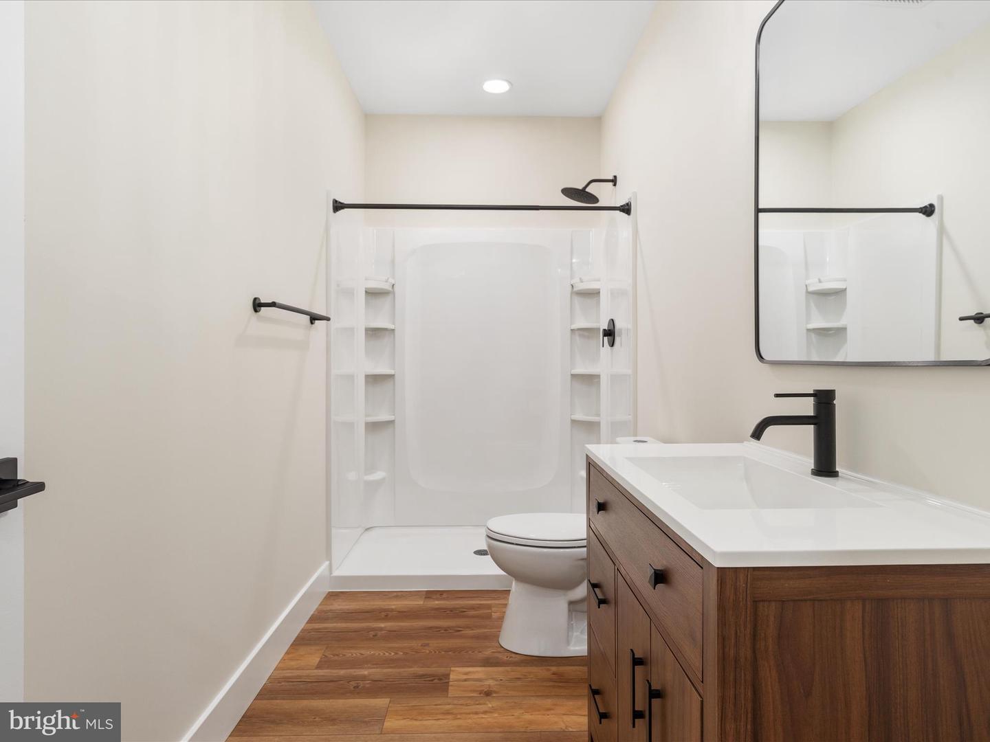306 DOGWOOD, CROSS JUNCTION, Virginia 22625, 5 Bedrooms Bedrooms, ,3 BathroomsBathrooms,Residential,For sale,306 DOGWOOD,VAFV2037196 MLS # VAFV2037196