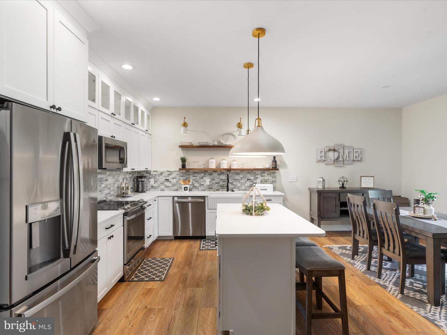 306 DOGWOOD, CROSS JUNCTION, Virginia 22625, 5 Bedrooms Bedrooms, ,3 BathroomsBathrooms,Residential,For sale,306 DOGWOOD,VAFV2037196 MLS # VAFV2037196