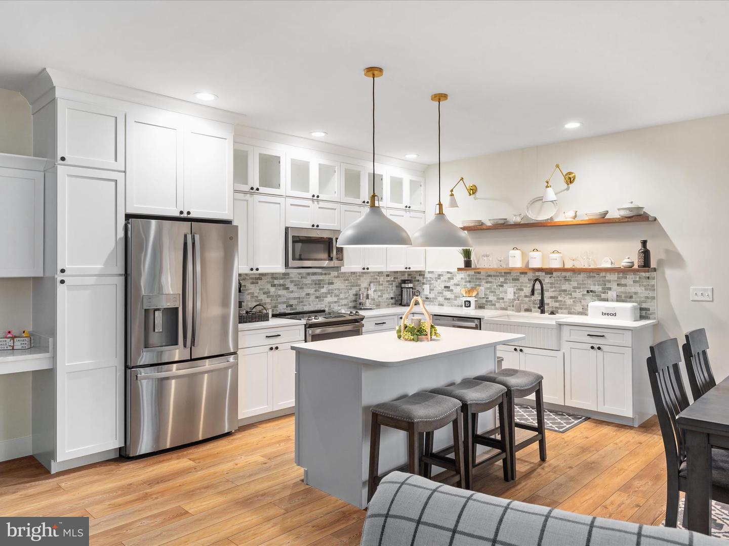 306 DOGWOOD, CROSS JUNCTION, Virginia 22625, 5 Bedrooms Bedrooms, ,3 BathroomsBathrooms,Residential,For sale,306 DOGWOOD,VAFV2037196 MLS # VAFV2037196