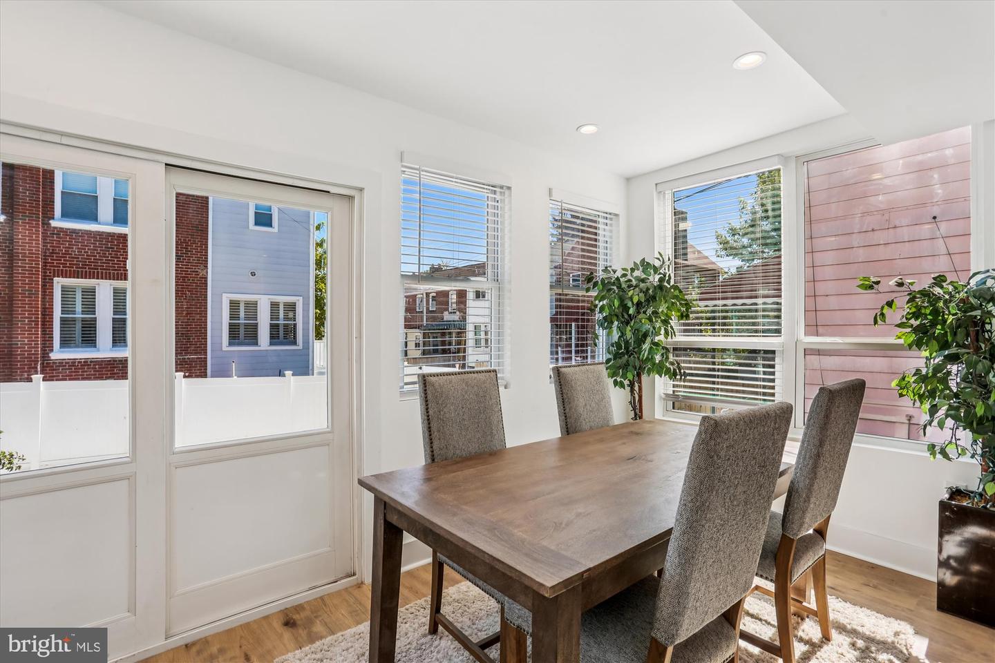 6321 9TH ST NW, WASHINGTON, District Of Columbia 20011, 4 Bedrooms Bedrooms, ,3 BathroomsBathrooms,Residential,For sale,6321 9TH ST NW,DCDC2225668 MLS # DCDC2225668