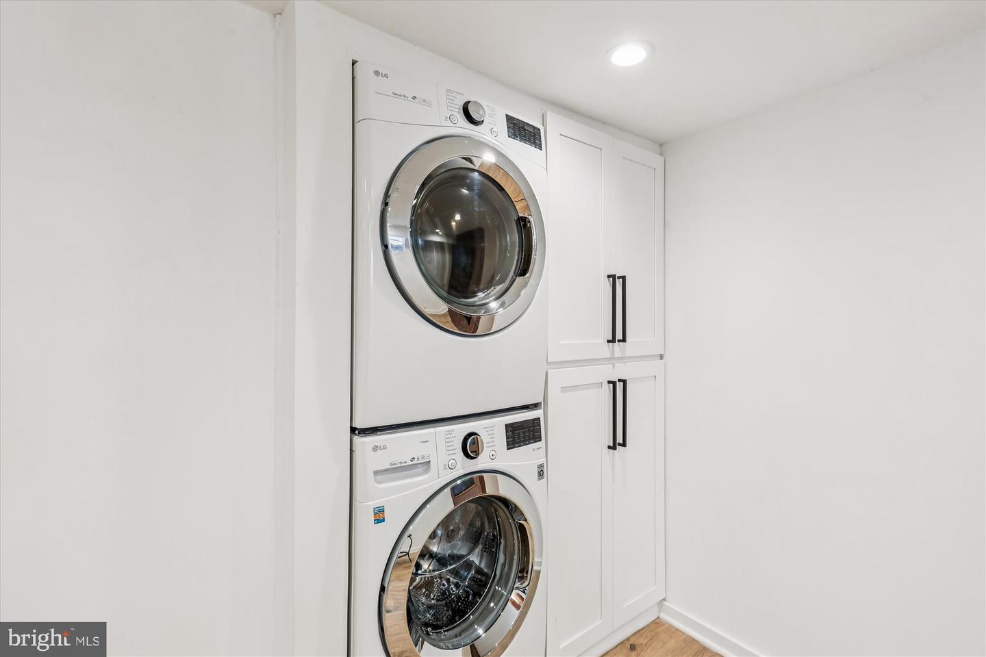 6321 9TH ST NW, WASHINGTON, District Of Columbia 20011, 4 Bedrooms Bedrooms, ,3 BathroomsBathrooms,Residential,For sale,6321 9TH ST NW,DCDC2225668 MLS # DCDC2225668