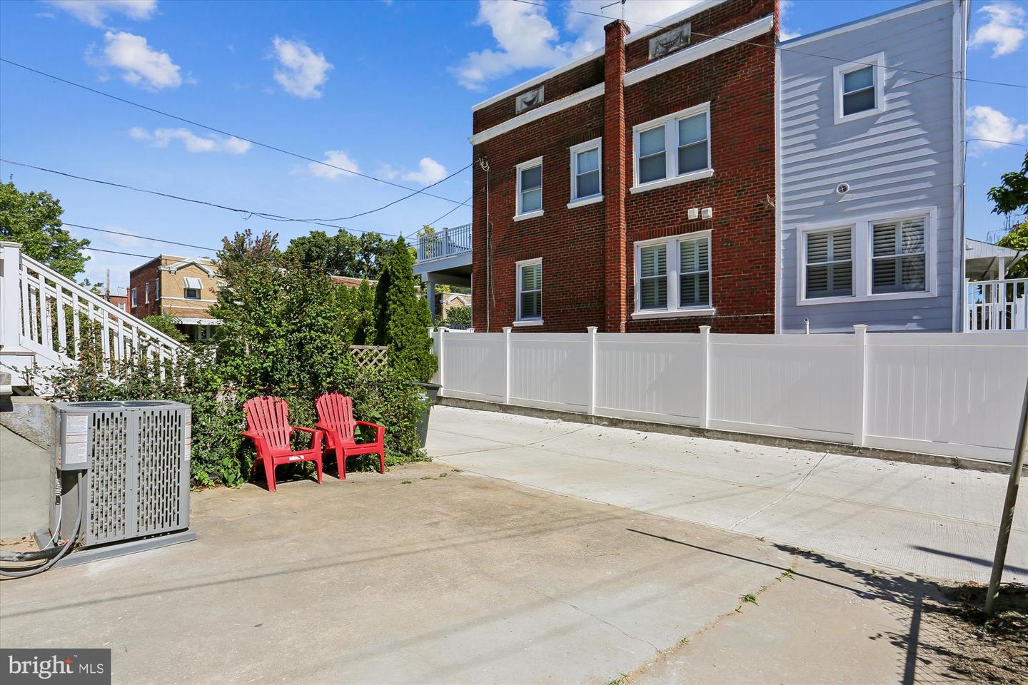 6321 9TH ST NW, WASHINGTON, District Of Columbia 20011, 4 Bedrooms Bedrooms, ,3 BathroomsBathrooms,Residential,For sale,6321 9TH ST NW,DCDC2225668 MLS # DCDC2225668