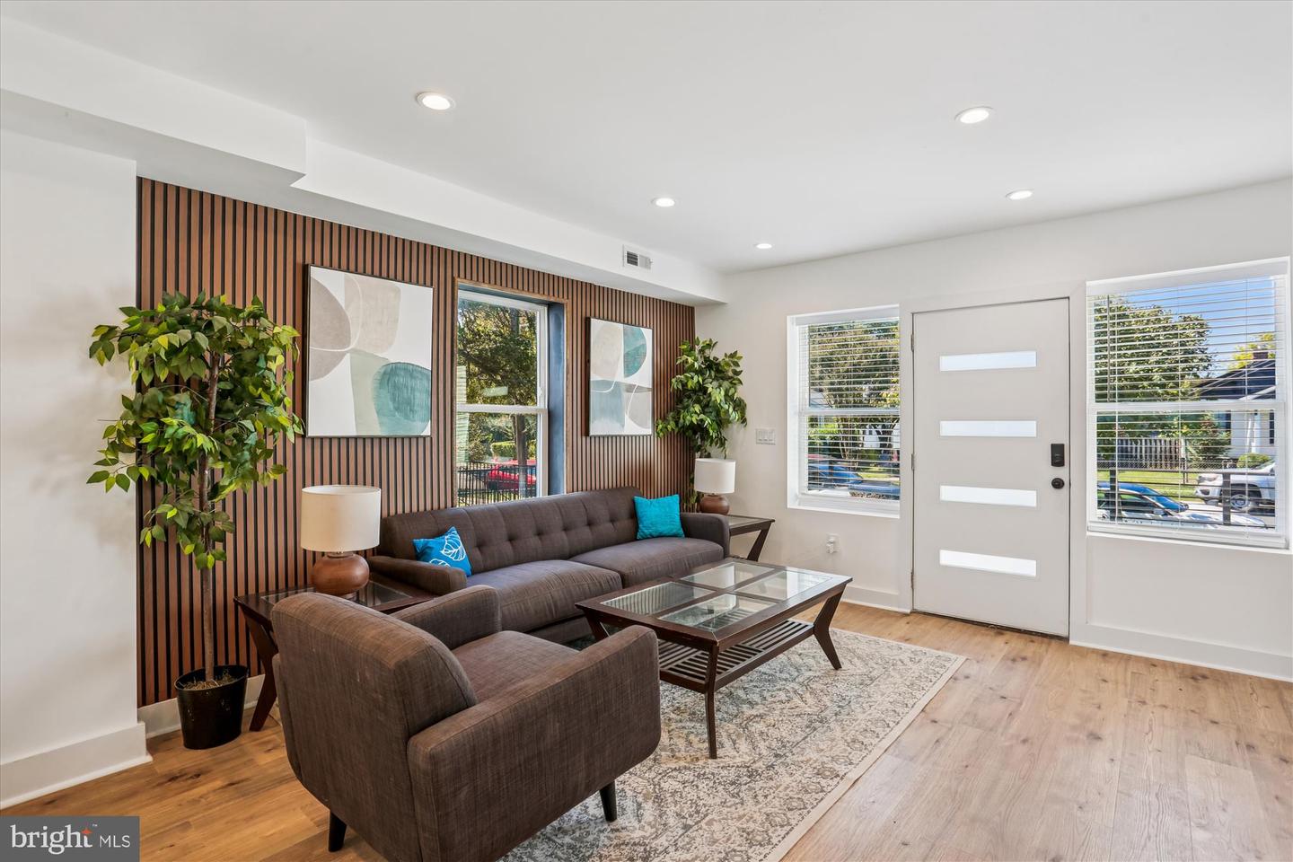 6321 9TH ST NW, WASHINGTON, District Of Columbia 20011, 4 Bedrooms Bedrooms, ,3 BathroomsBathrooms,Residential,For sale,6321 9TH ST NW,DCDC2225668 MLS # DCDC2225668