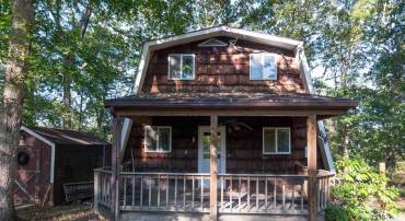 458 HOBBS KNOB RD, FRONT ROYAL, Virginia 22630, 3 Bedrooms Bedrooms, ,2 BathroomsBathrooms,Residential,For sale,458 HOBBS KNOB RD,VAWR2012510 MLS # VAWR2012510
