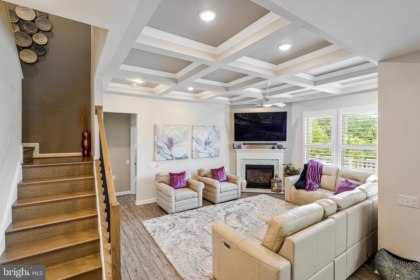 15788 GARDENIA RIDGE WAY, HAYMARKET, Virginia 20169, 4 Bedrooms Bedrooms, ,4 BathroomsBathrooms,Residential,For sale,15788 GARDENIA RIDGE WAY,VAPW2105564 MLS # VAPW2105564