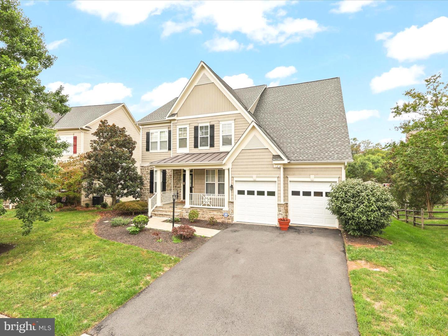 9228 FALLING WATER DR, BRISTOW, Virginia 20136, 6 Bedrooms Bedrooms, ,4 BathroomsBathrooms,Residential,For sale,9228 FALLING WATER DR,VAPW2105624 MLS # VAPW2105624