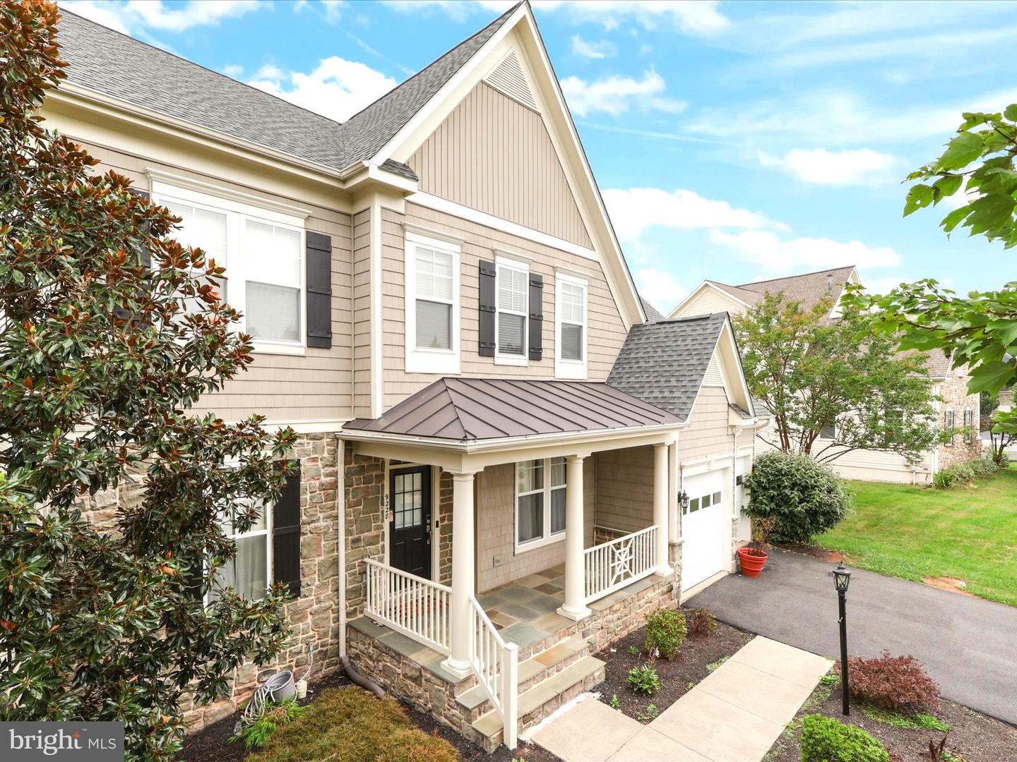 9228 FALLING WATER DR, BRISTOW, Virginia 20136, 6 Bedrooms Bedrooms, ,4 BathroomsBathrooms,Residential,For sale,9228 FALLING WATER DR,VAPW2105624 MLS # VAPW2105624