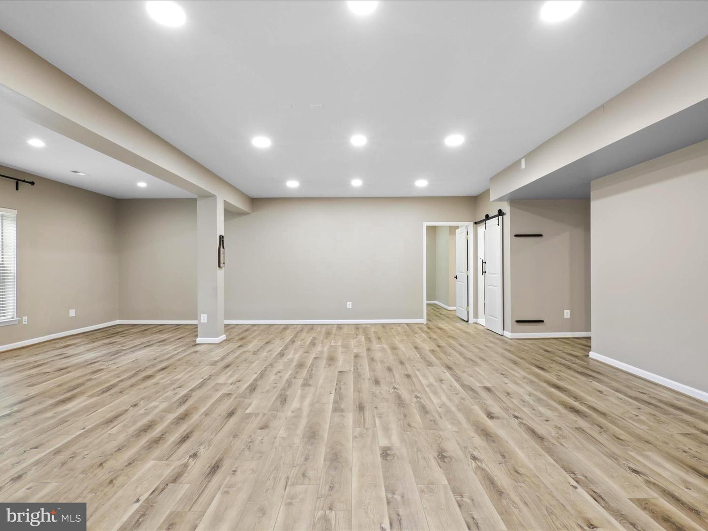 9228 FALLING WATER DR, BRISTOW, Virginia 20136, 6 Bedrooms Bedrooms, ,4 BathroomsBathrooms,Residential,For sale,9228 FALLING WATER DR,VAPW2105624 MLS # VAPW2105624