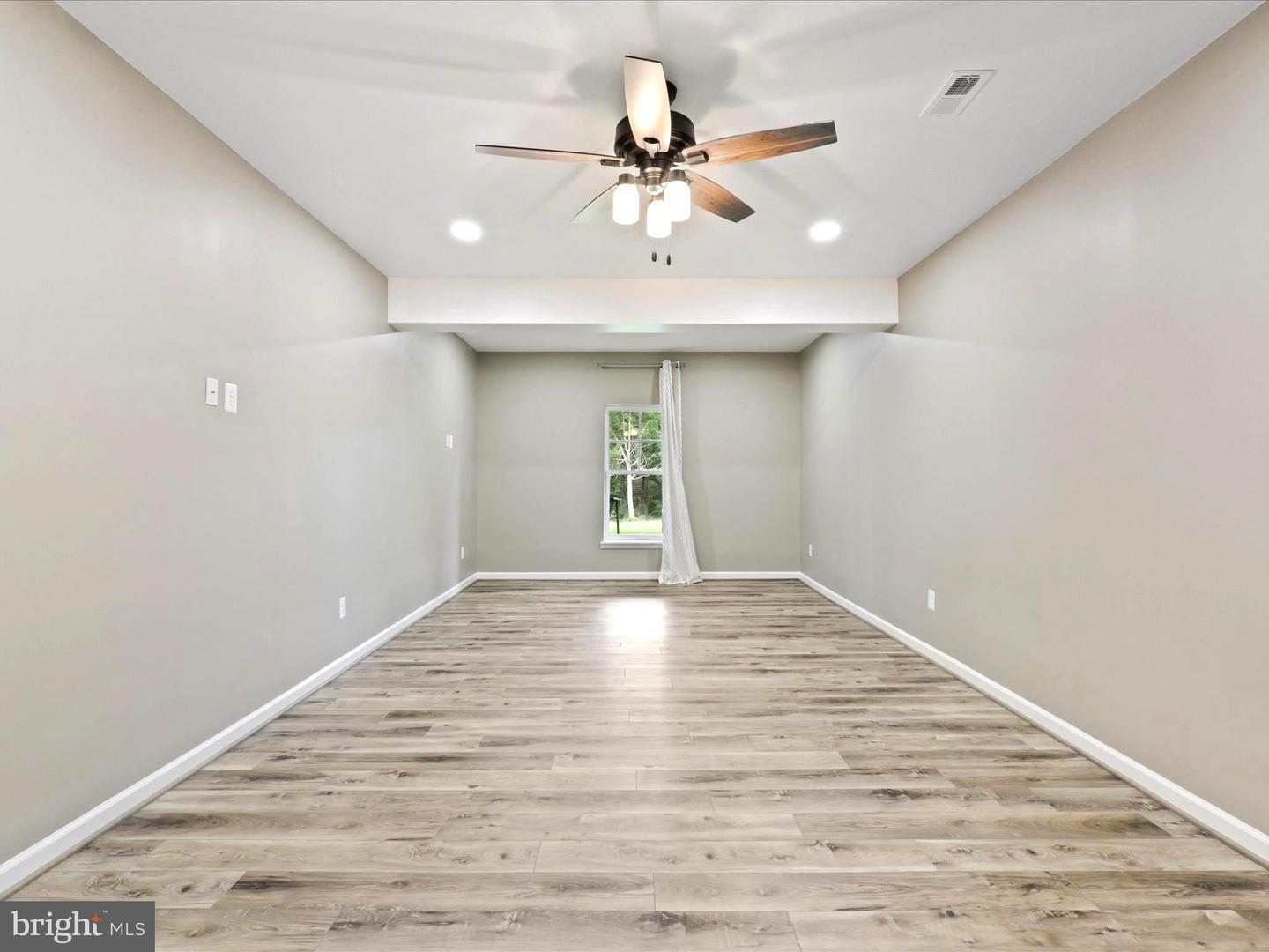 9228 FALLING WATER DR, BRISTOW, Virginia 20136, 6 Bedrooms Bedrooms, ,4 BathroomsBathrooms,Residential,For sale,9228 FALLING WATER DR,VAPW2105624 MLS # VAPW2105624