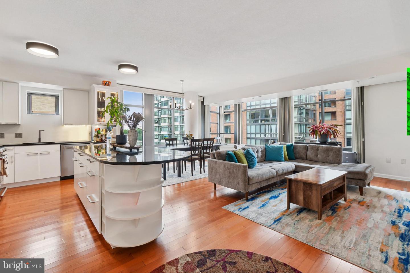 440 L ST NW #805, WASHINGTON, District Of Columbia 20001, 3 Bedrooms Bedrooms, ,2 BathroomsBathrooms,Residential,For sale,440 L ST NW #805,DCDC2226096 MLS # DCDC2226096
