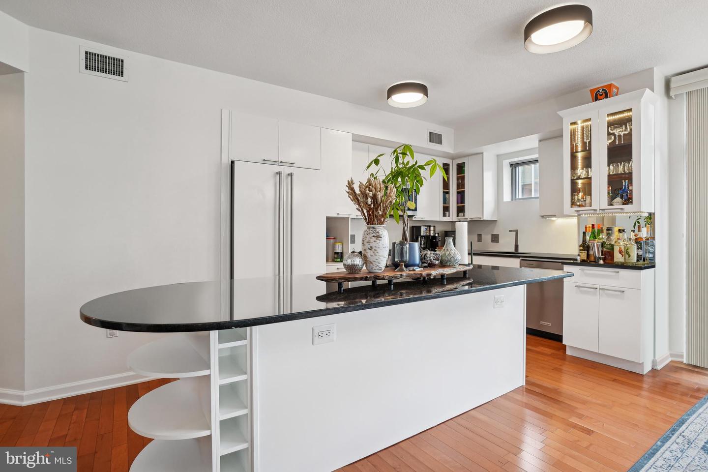 440 L ST NW #805, WASHINGTON, District Of Columbia 20001, 3 Bedrooms Bedrooms, ,2 BathroomsBathrooms,Residential,For sale,440 L ST NW #805,DCDC2226096 MLS # DCDC2226096