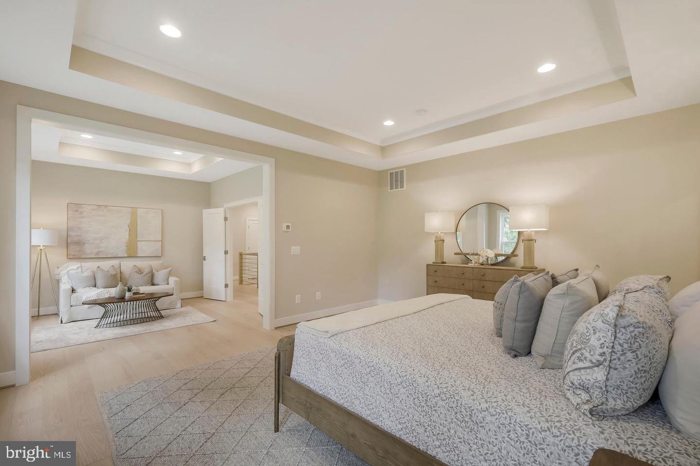 7315 WOODLEY PL, FALLS CHURCH, Virginia 22046, 4 Bedrooms Bedrooms, ,3 BathroomsBathrooms,Residential,For sale,7315 WOODLEY PL,VAFX2273342 MLS # VAFX2273342