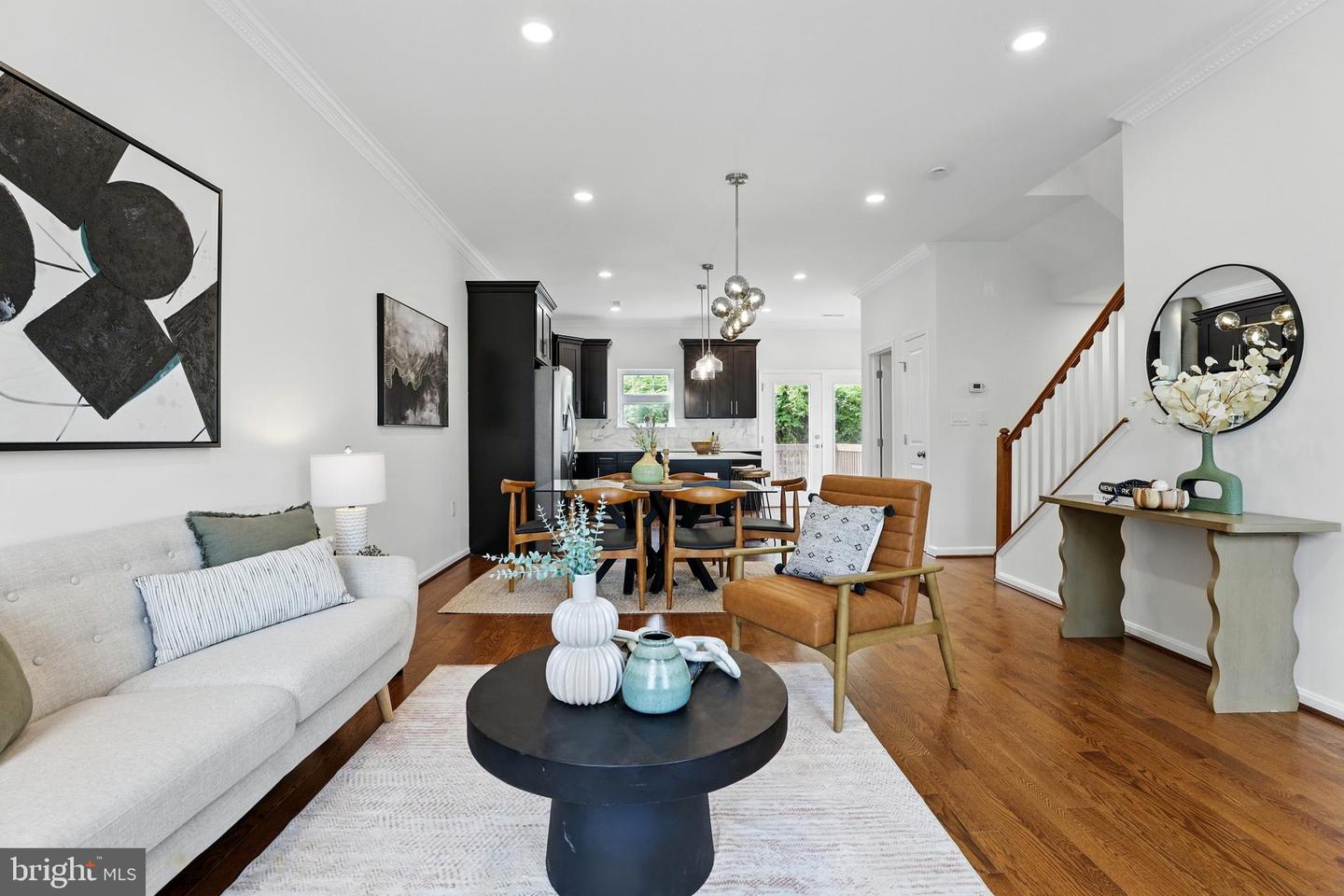 402 WOODCREST DR SE, WASHINGTON, District Of Columbia 20032, 4 Bedrooms Bedrooms, ,2 BathroomsBathrooms,Residential,For sale,402 WOODCREST DR SE,DCDC2226198 MLS # DCDC2226198