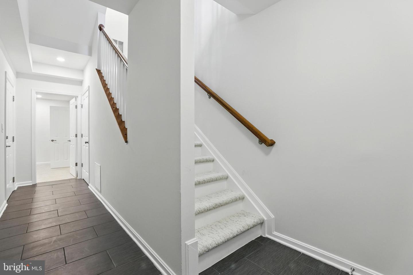402 WOODCREST DR SE, WASHINGTON, District Of Columbia 20032, 4 Bedrooms Bedrooms, ,2 BathroomsBathrooms,Residential,For sale,402 WOODCREST DR SE,DCDC2226198 MLS # DCDC2226198