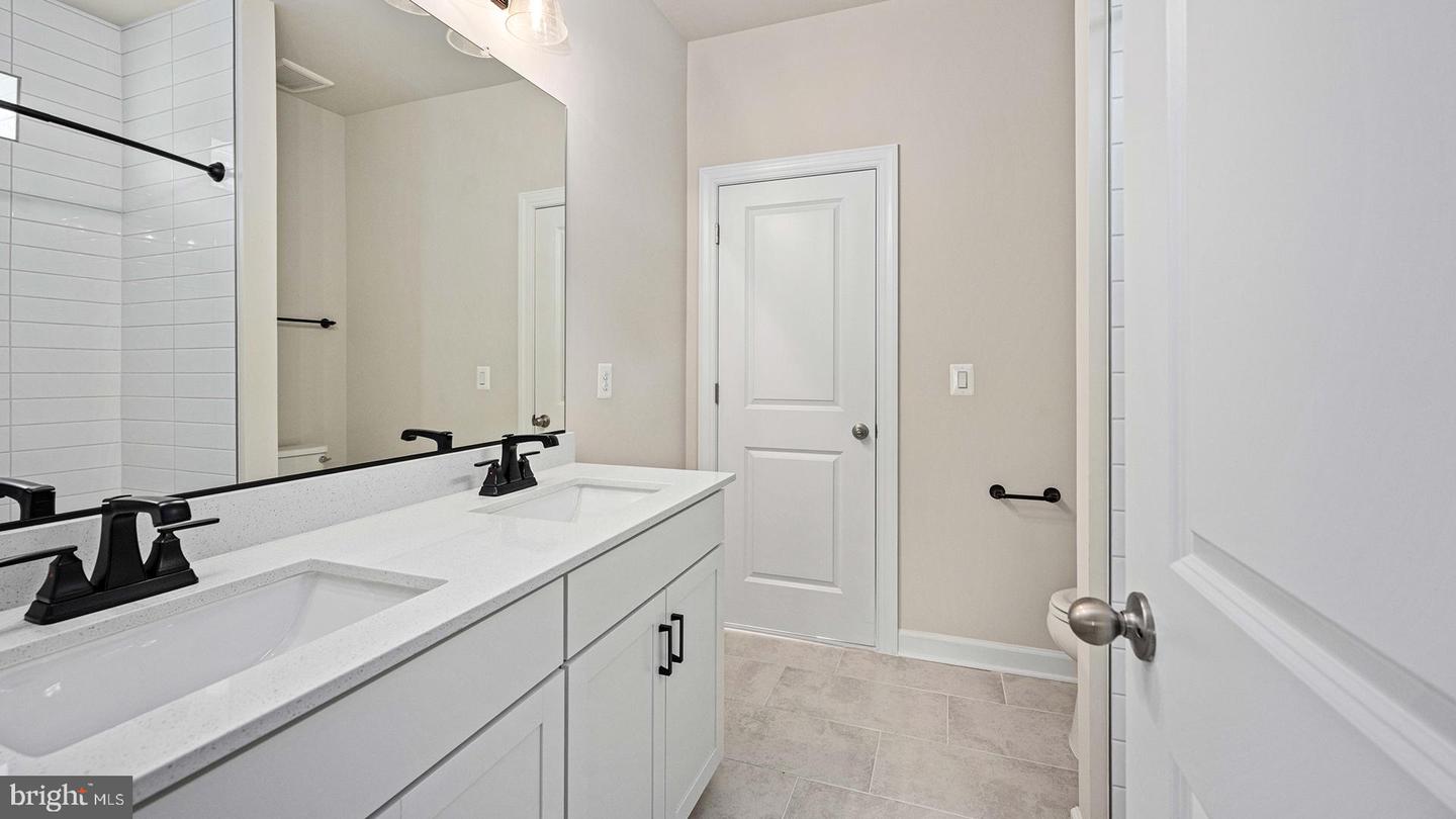 13423 RECONNAISSANCE RIDGE RD, FREDERICKSBURG, Virginia 22407, 5 Bedrooms Bedrooms, ,5 BathroomsBathrooms,Residential,For sale,13423 RECONNAISSANCE RIDGE RD,VASP2036792 MLS # VASP2036792