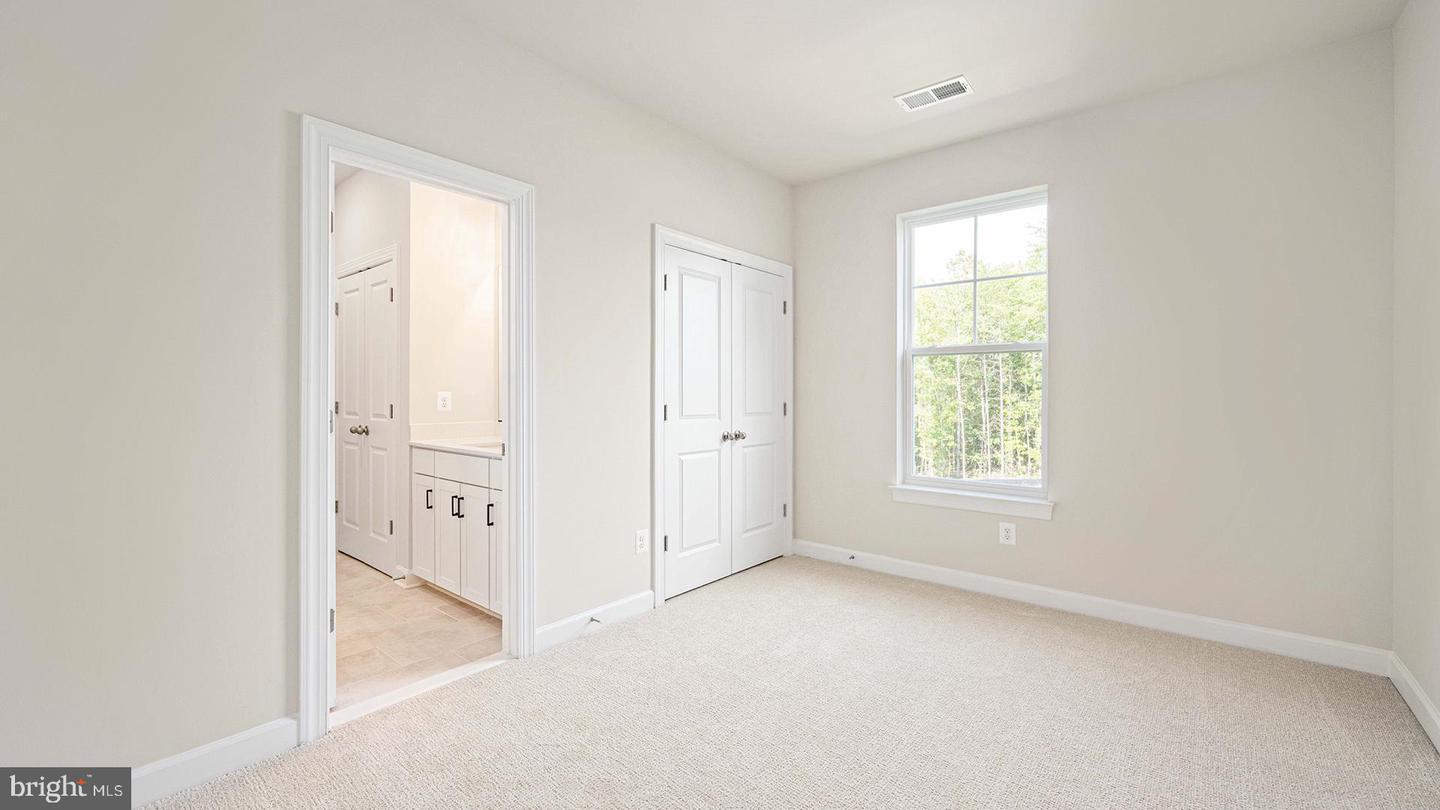 13423 RECONNAISSANCE RIDGE RD, FREDERICKSBURG, Virginia 22407, 5 Bedrooms Bedrooms, ,5 BathroomsBathrooms,Residential,For sale,13423 RECONNAISSANCE RIDGE RD,VASP2036792 MLS # VASP2036792