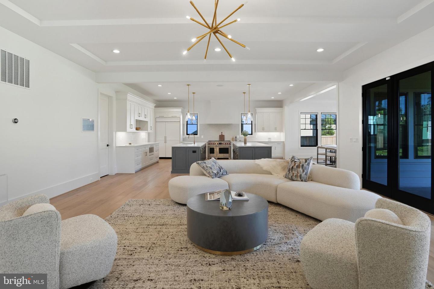 1111 INGLESIDE AVE, MCLEAN, Virginia 22101, 7 Bedrooms Bedrooms, ,7 BathroomsBathrooms,Residential,For sale,1111 INGLESIDE AVE,VAFX2273404 MLS # VAFX2273404
