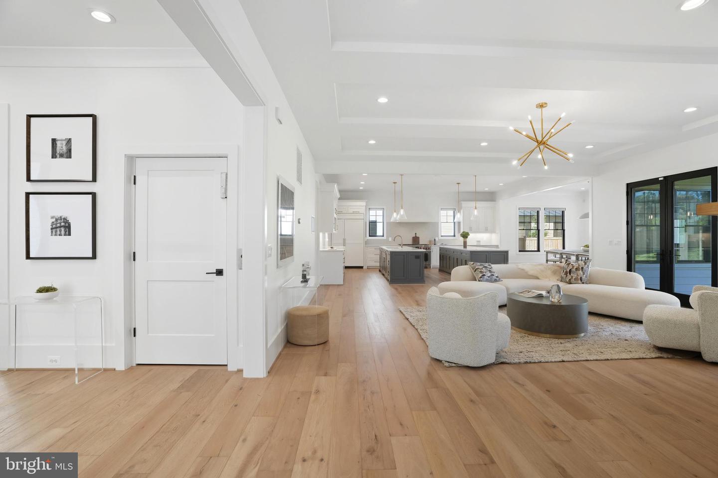 1111 INGLESIDE AVE, MCLEAN, Virginia 22101, 7 Bedrooms Bedrooms, ,7 BathroomsBathrooms,Residential,For sale,1111 INGLESIDE AVE,VAFX2273404 MLS # VAFX2273404