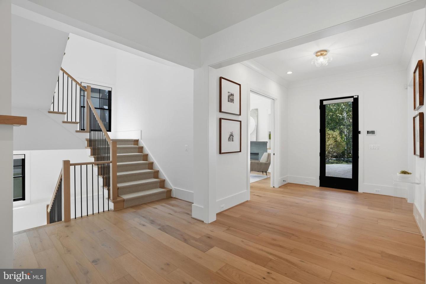 1111 INGLESIDE AVE, MCLEAN, Virginia 22101, 7 Bedrooms Bedrooms, ,7 BathroomsBathrooms,Residential,For sale,1111 INGLESIDE AVE,VAFX2273404 MLS # VAFX2273404