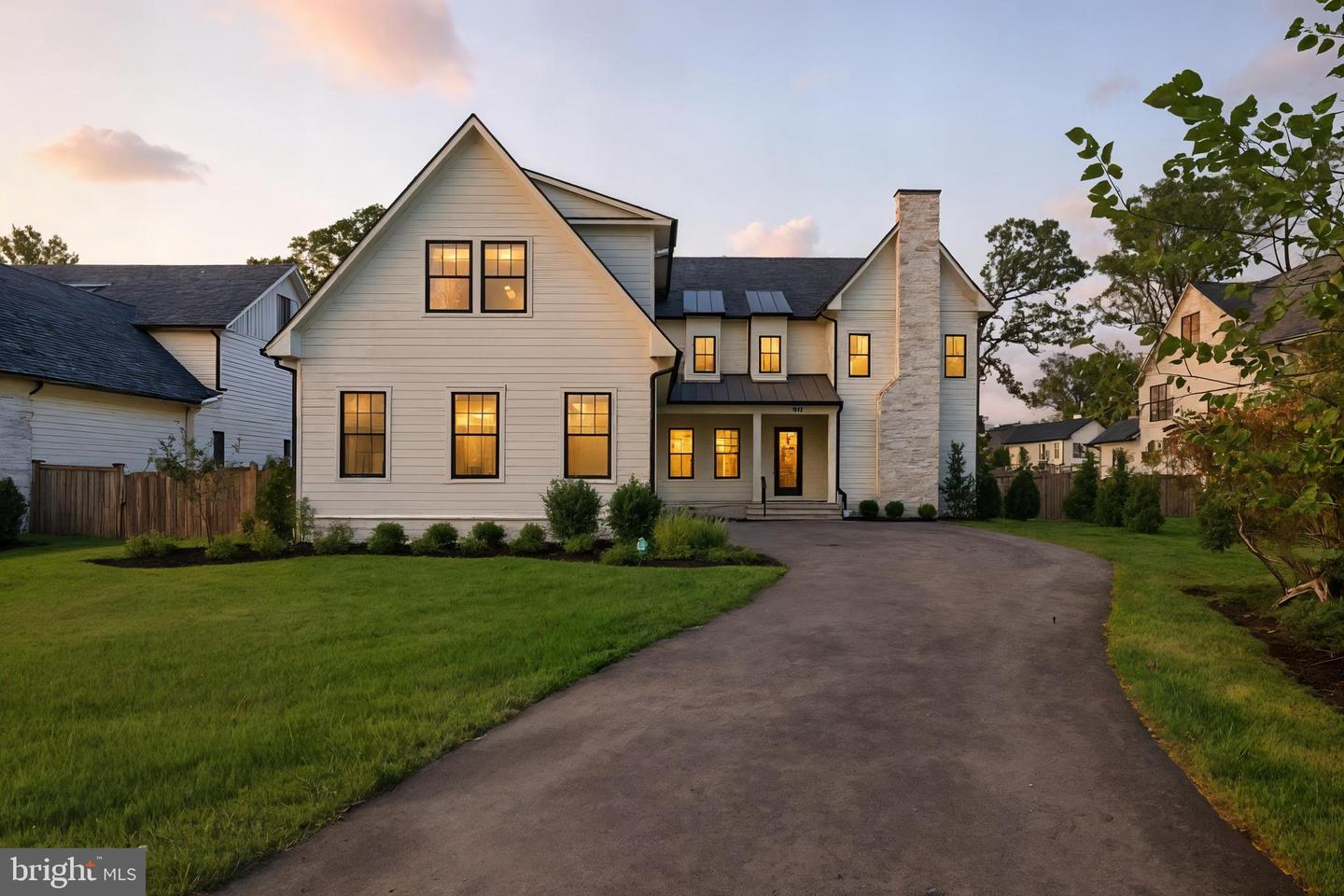 1111 INGLESIDE AVE, MCLEAN, Virginia 22101, 7 Bedrooms Bedrooms, ,7 BathroomsBathrooms,Residential,For sale,1111 INGLESIDE AVE,VAFX2273404 MLS # VAFX2273404
