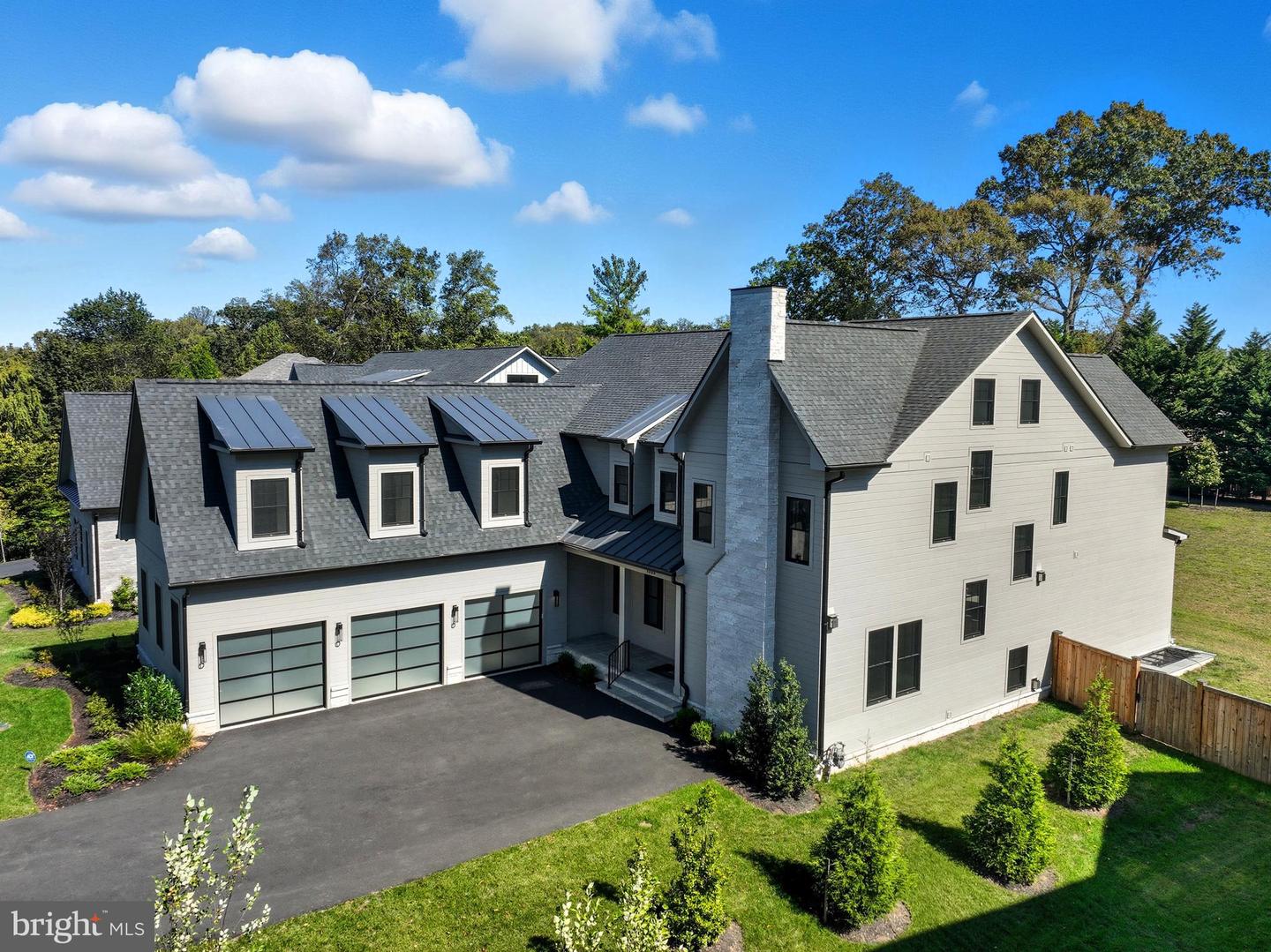 1111 INGLESIDE AVE, MCLEAN, Virginia 22101, 7 Bedrooms Bedrooms, ,7 BathroomsBathrooms,Residential,For sale,1111 INGLESIDE AVE,VAFX2273404 MLS # VAFX2273404