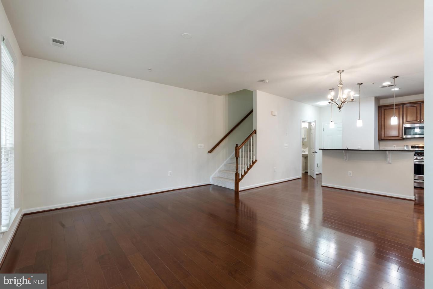 43841 CENTERGATE DR, ASHBURN, Virginia 20148, 3 Bedrooms Bedrooms, ,2 BathroomsBathrooms,Residential,For sale,43841 CENTERGATE DR,VALO2108506 MLS # VALO2108506