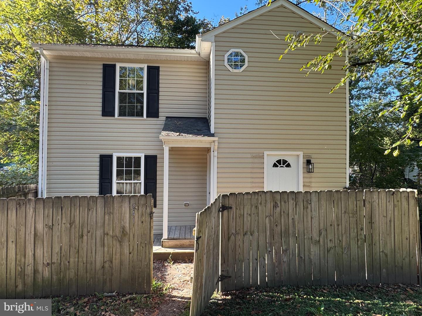241 CAMBRIDGE ST, FREDERICKSBURG, Virginia 22405, 4 Bedrooms Bedrooms, ,2 BathroomsBathrooms,Residential,For sale,241 CAMBRIDGE ST,VAST2043386 MLS # VAST2043386