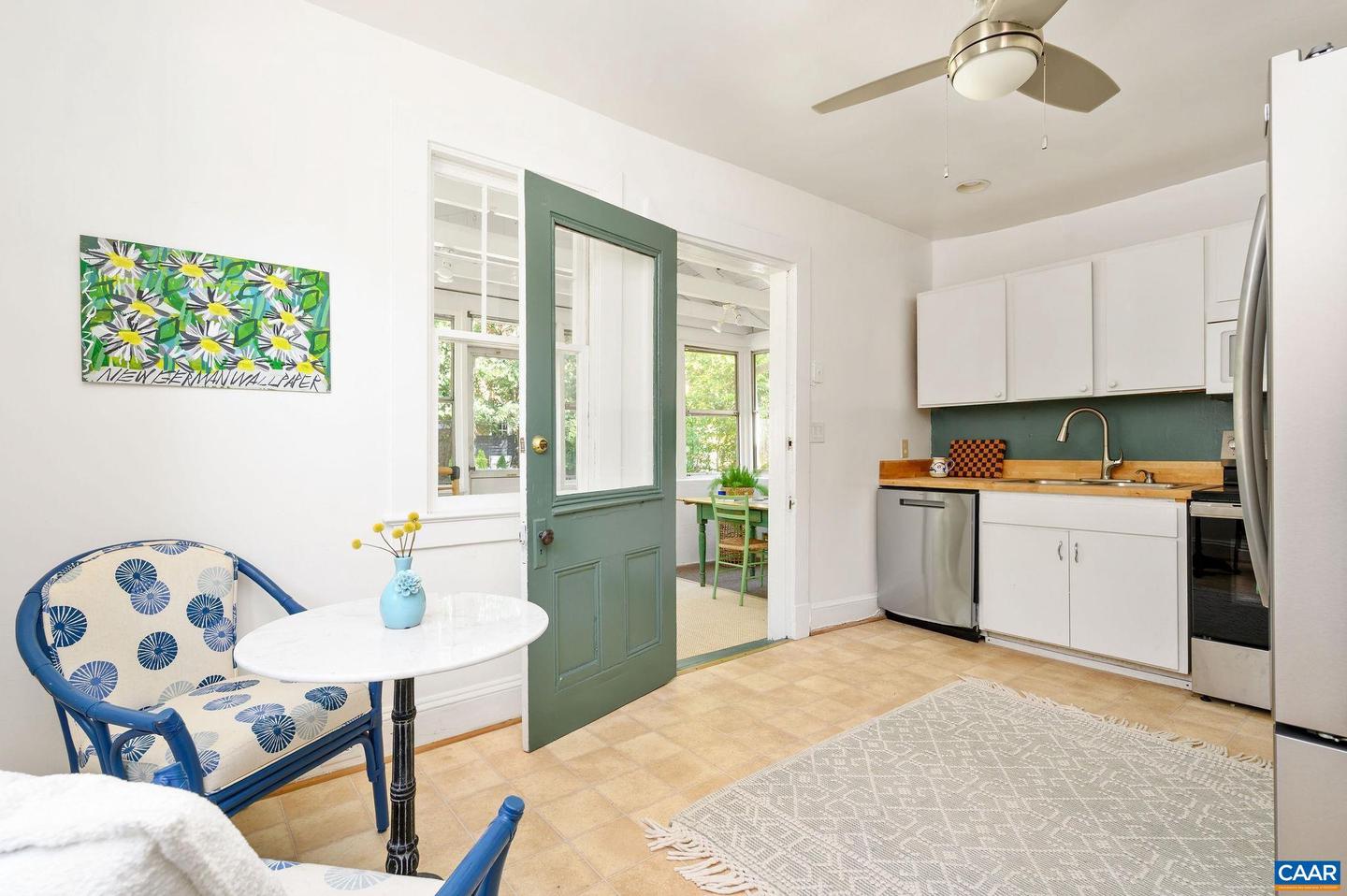 813 BOLLING AVE, CHARLOTTESVILLE, Virginia 22902, 2 Bedrooms Bedrooms, ,1 BathroomBathrooms,Residential,For sale,813 BOLLING AVE,669817 MLS # 669817