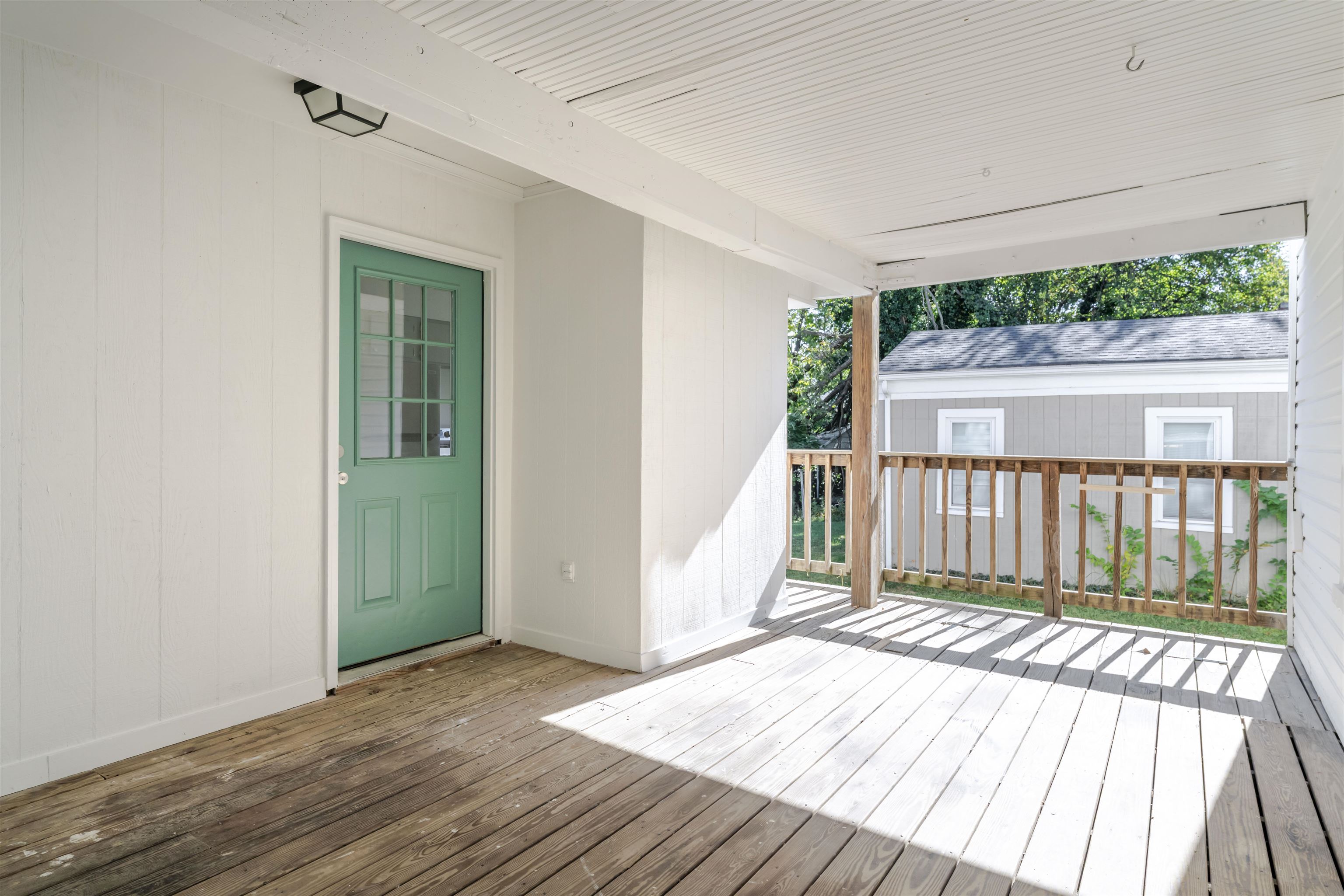 Entrance to Cottage (Unit 3) and rear entrance to Unit 1